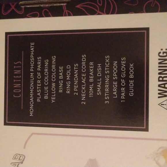 Crystal Jewelry Lab Ages 8+ - Picture 5 of 5